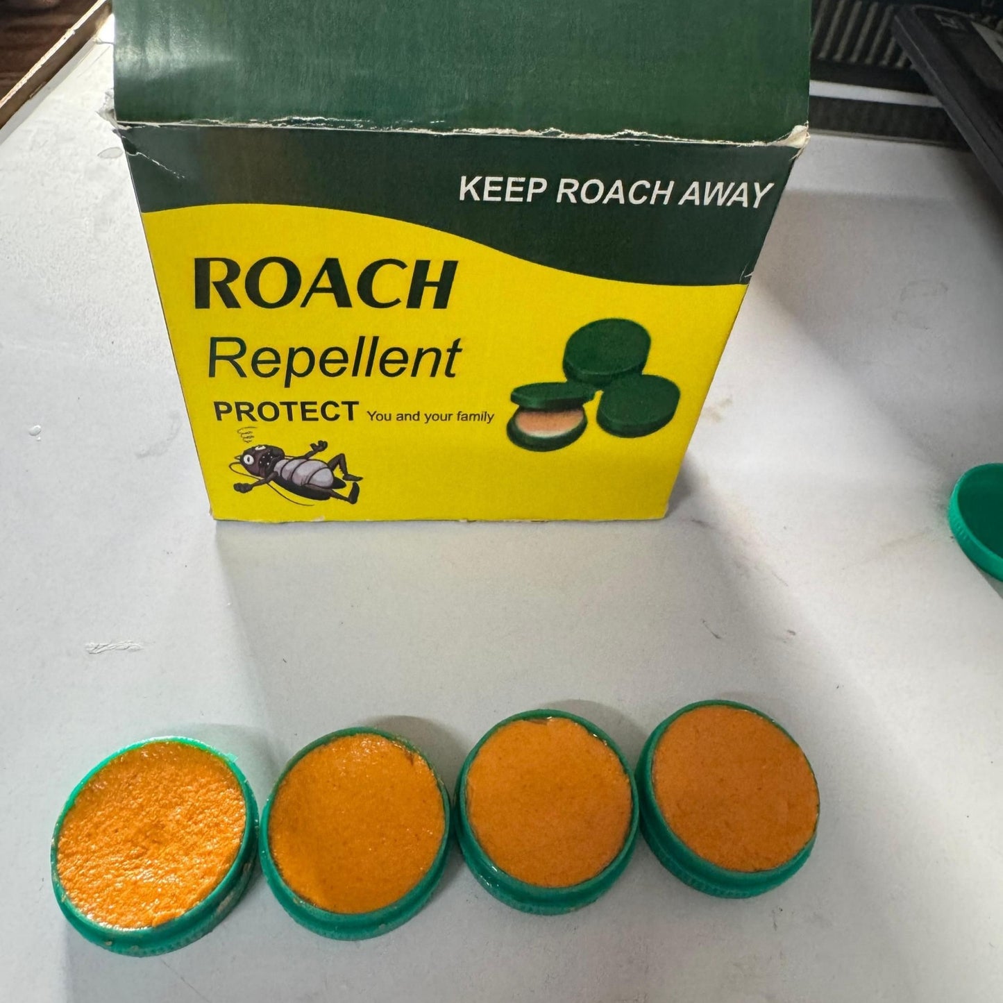 SafeHome Roach Defense Gel